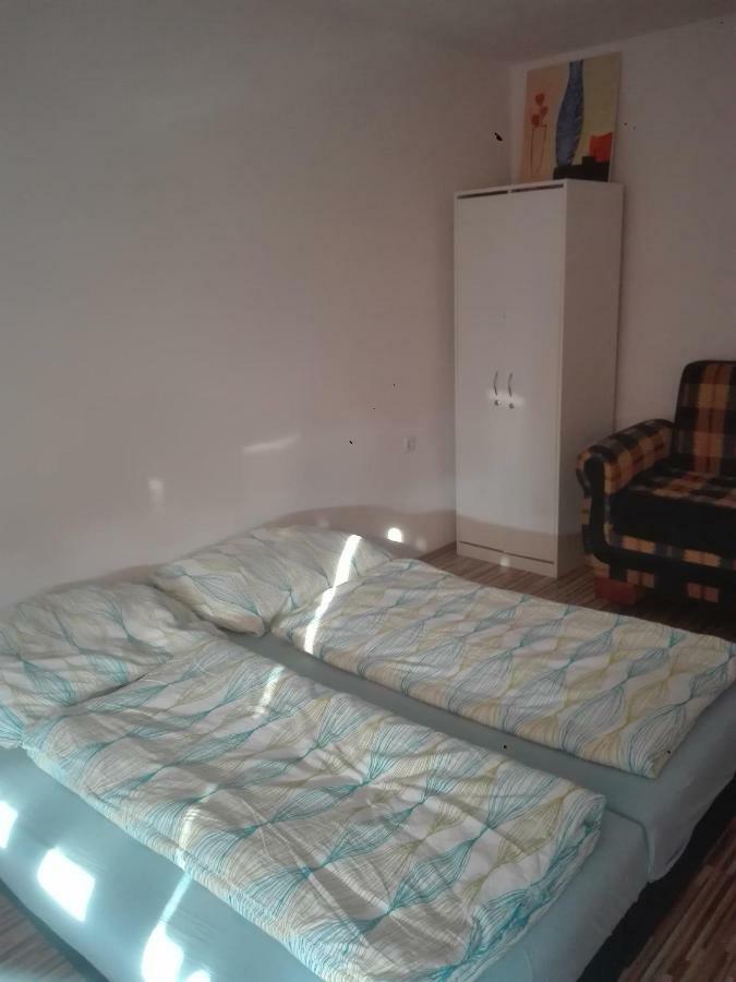Halex 3 Apartment Bojna ภายนอก รูปภาพ